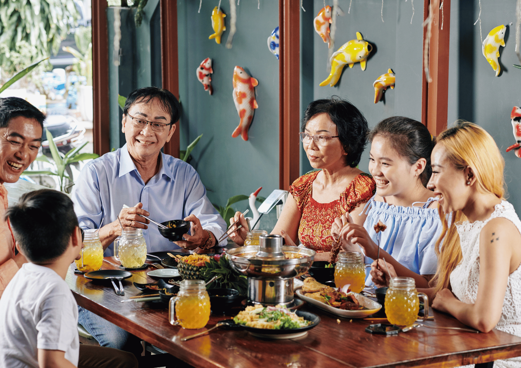 Gia đình ông Nguyễn Hiền