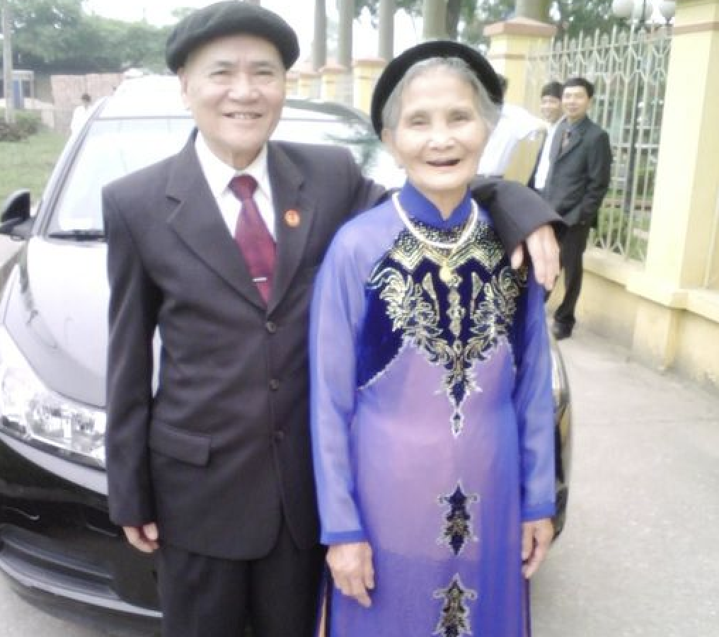 Ông Đức Bà Nhâm