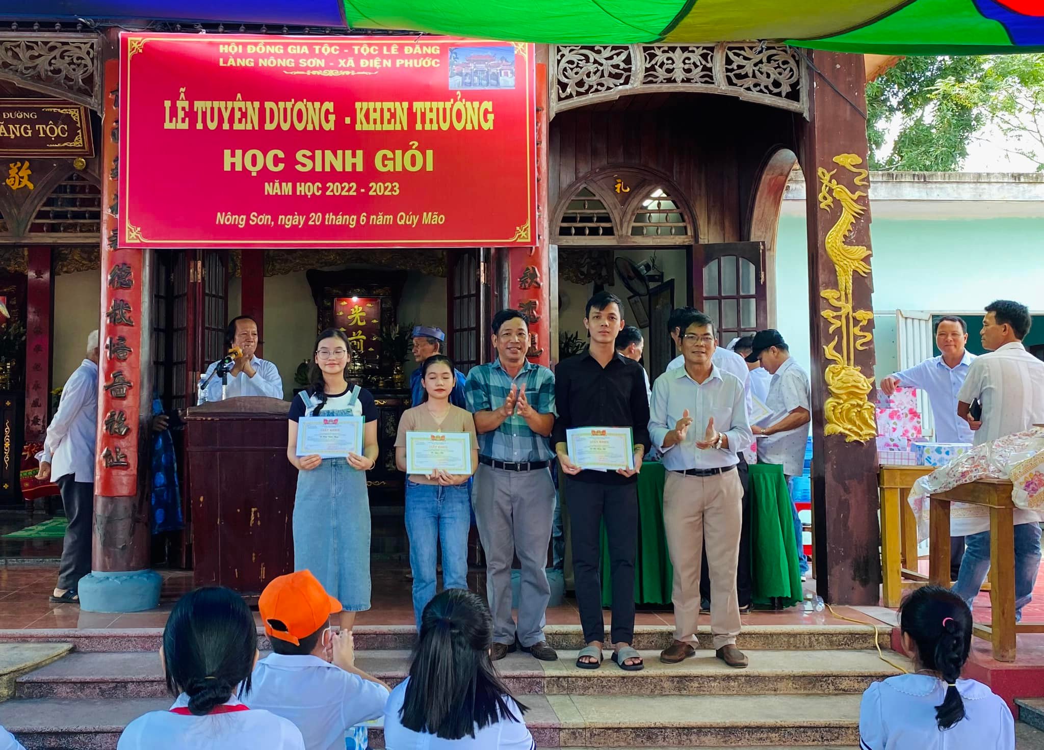 LỄ TUYÊN DƯƠNG HỌC SINH GIỎI NĂM HỌC 2022-2023 -  TỘC LÊ ĐĂNG